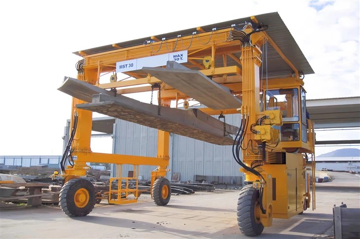 Rubber Tire Gantry Crane
